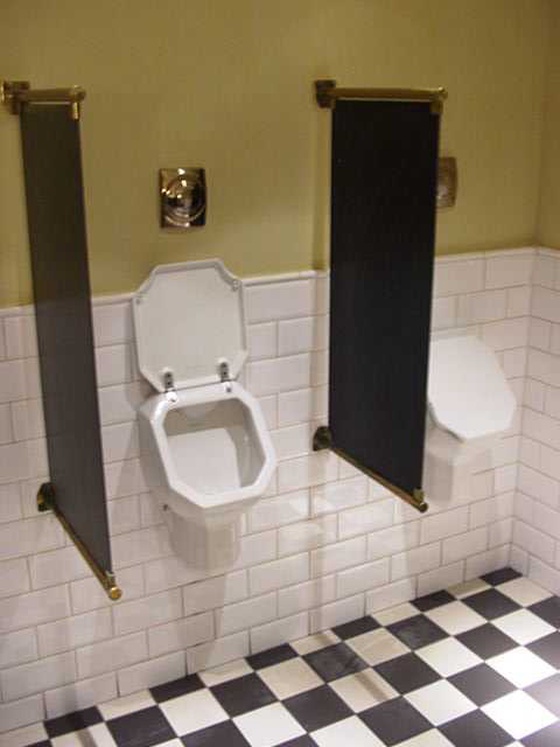 Urinal #45: La Place