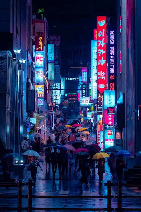 Rainy Gangnam Night