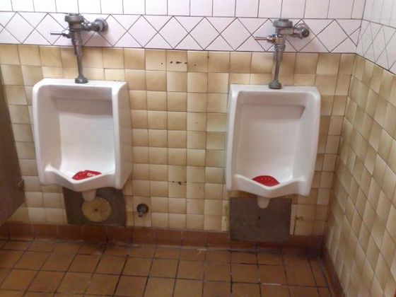 Urinal #52: Rocky's Restaurant