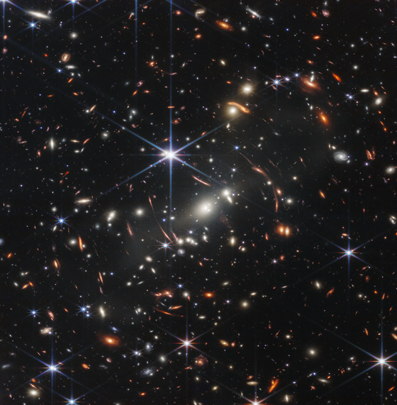 Webb's First Deep Field (NIRCam Image) 8905