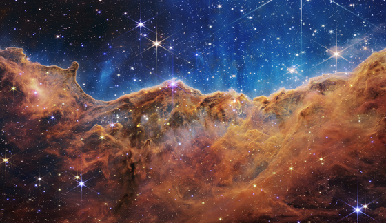 “Cosmic Cliffs” in the Carina Nebula (NIRCam Image) 4350