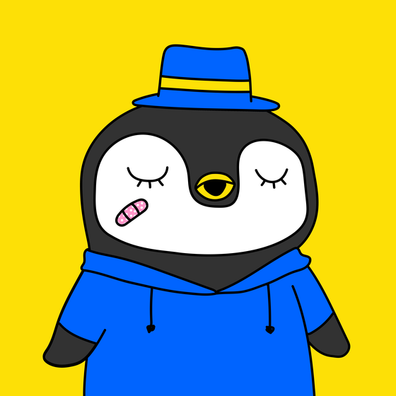 Party Penguin #8376