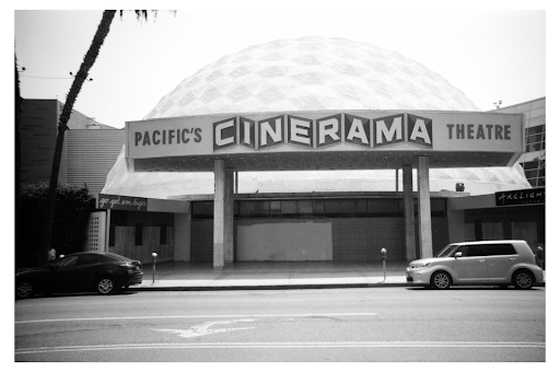 Nº 1: Pacific's cinerama theatre BW