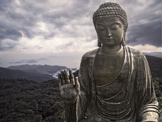 Tian Tan Buddha