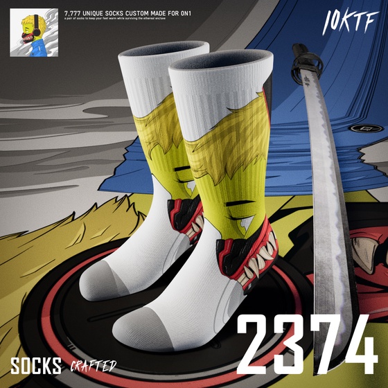 0N1 Crew Socks #2374