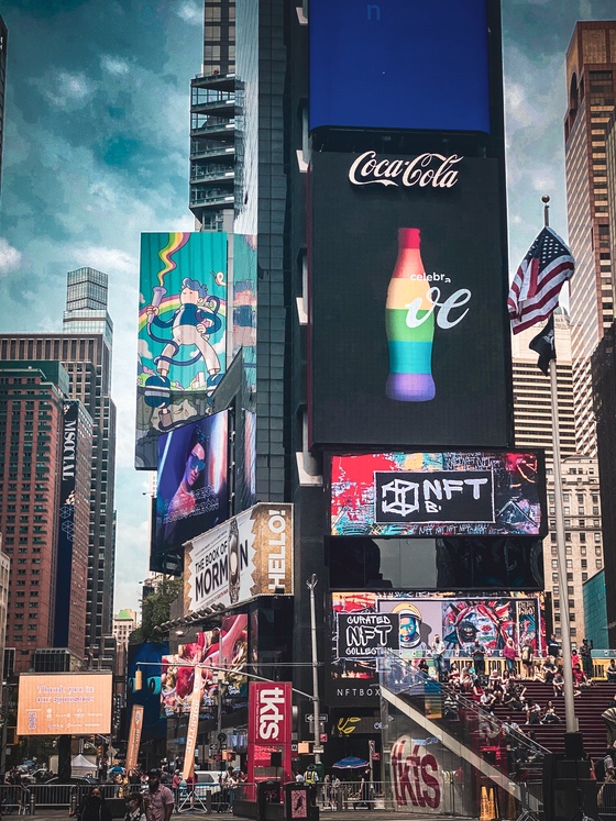 a moment at times square