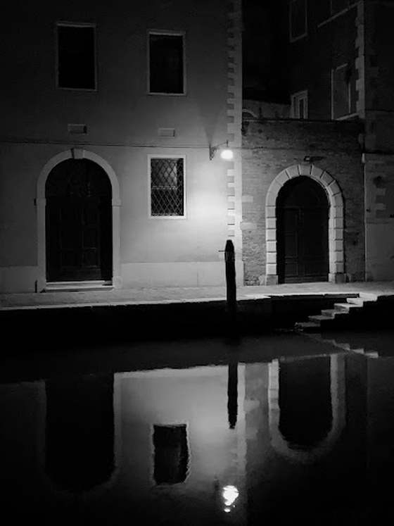 "Venetian Mirror."