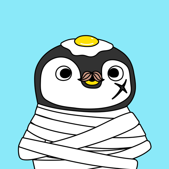 Party Penguin #4648