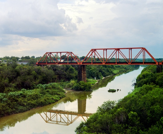 Suburbia Mexicana, Lost Rivers #6