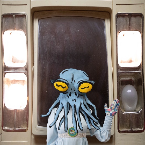 Average Creature 3998