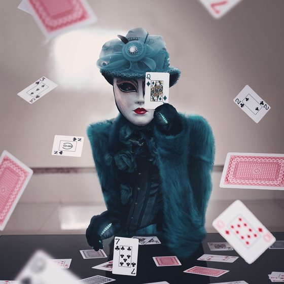 Queen of cards 