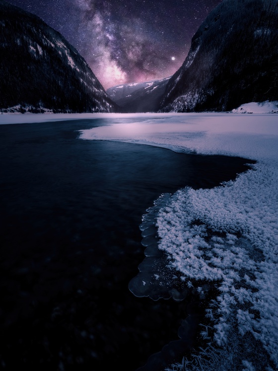 Frozen Cosmos