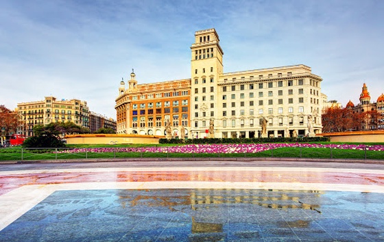 Catalonia Square