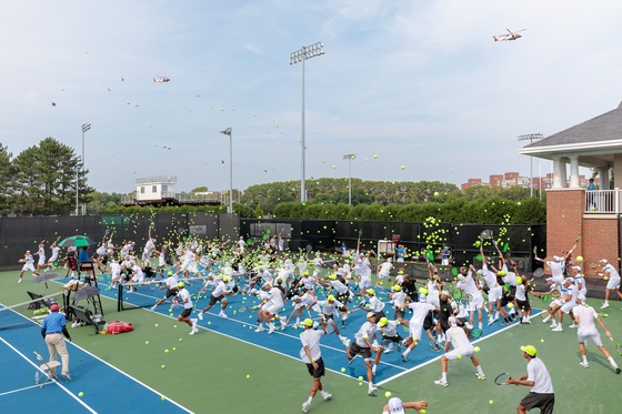 Futures Court 4, Friday (cloudy)