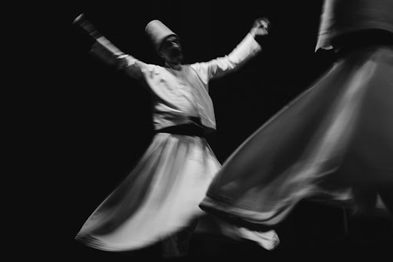 Whirling | Mirkan Tunç 