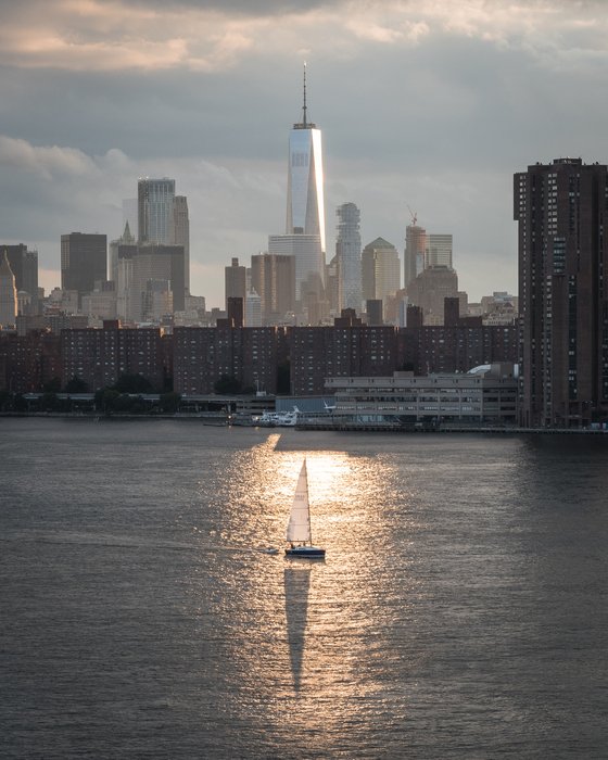 Local Postcards: New York - Sun from One World Trade